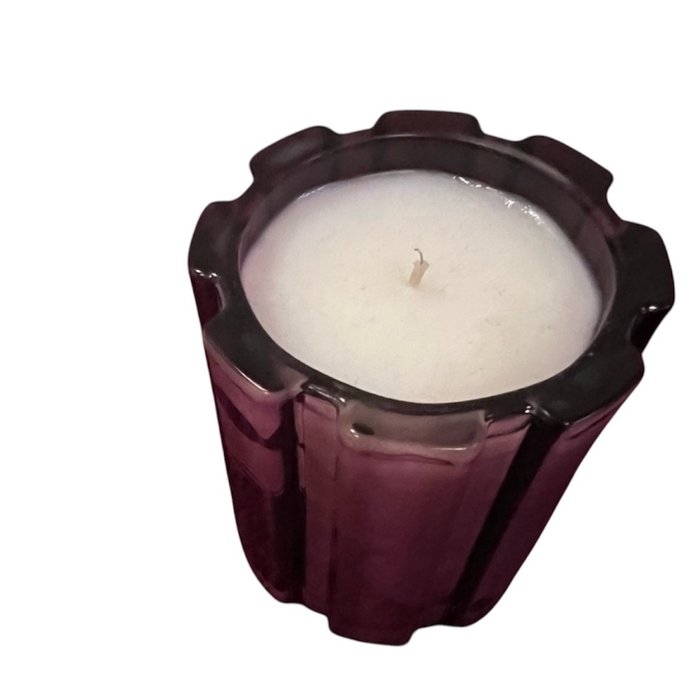 Thompson Ferrier Glass candle Vivid Violet Violas new with tags host pick